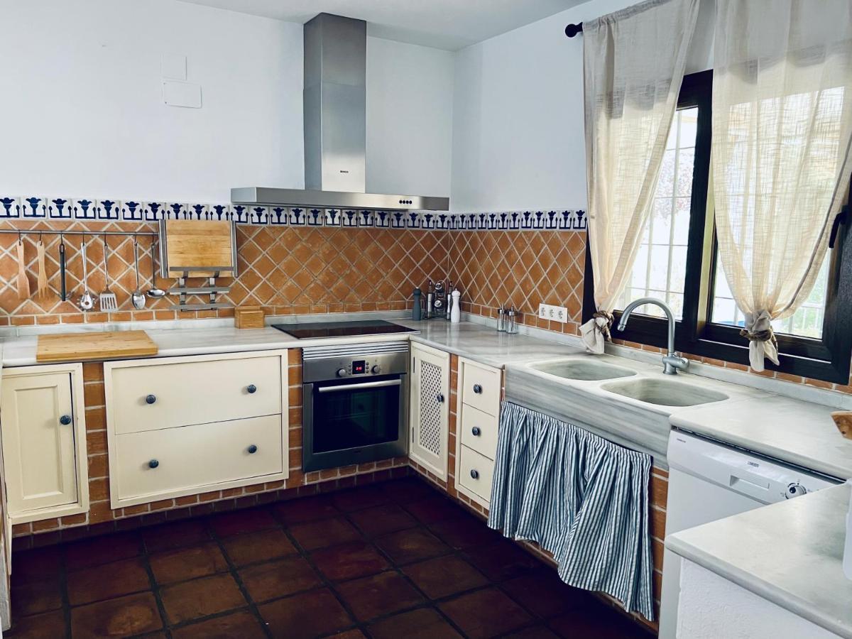 Aljaral, Espectacular,piscina,chimenea, Climatizacion, Wifi * Córdoba