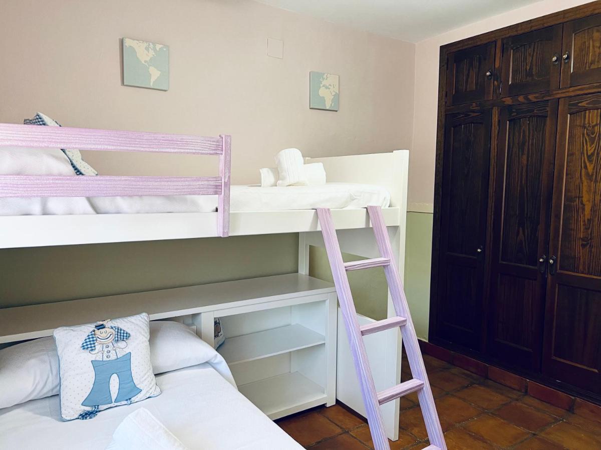 Holiday home Aljaral, Espectacular,piscina,chimenea, Climatizacion, Wifi Cordoba